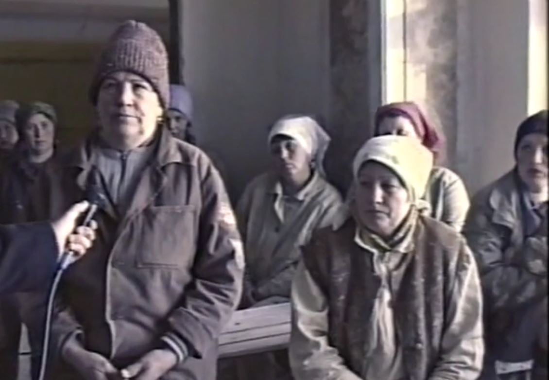 Задержка зарплаты строителям ЕМК (Хроника - 7 марта 1997 г.)