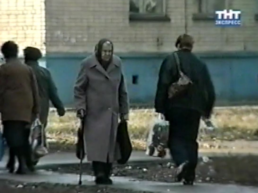 На улице Комарова (Экспресс-новости - 12 апреля 2006 г.)