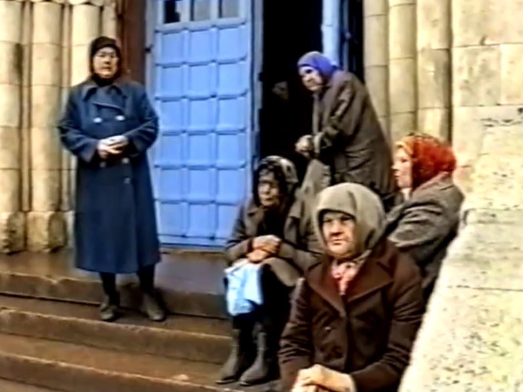 Нищие в Балакове (Хроника 10 октября 1997 г.)