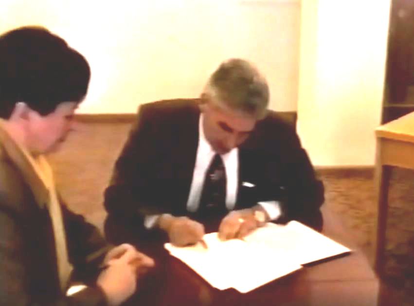 Договор об общественном согласии (Хроника 2 октября 1998 г.)